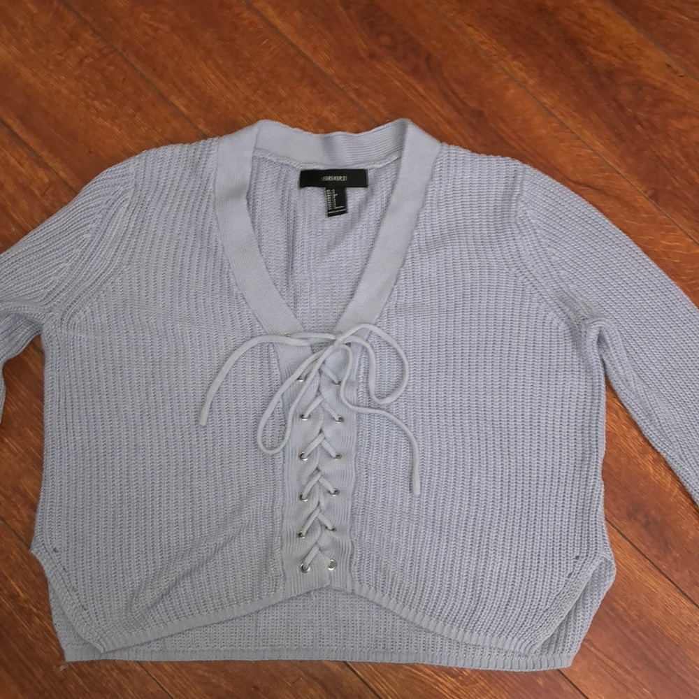 Long sleeve cropped sweater
